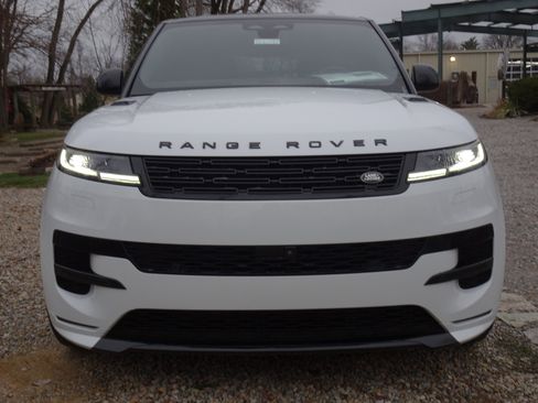 Certified 2025 Land Rover Range Rover Sport Dynamic SE image 13
