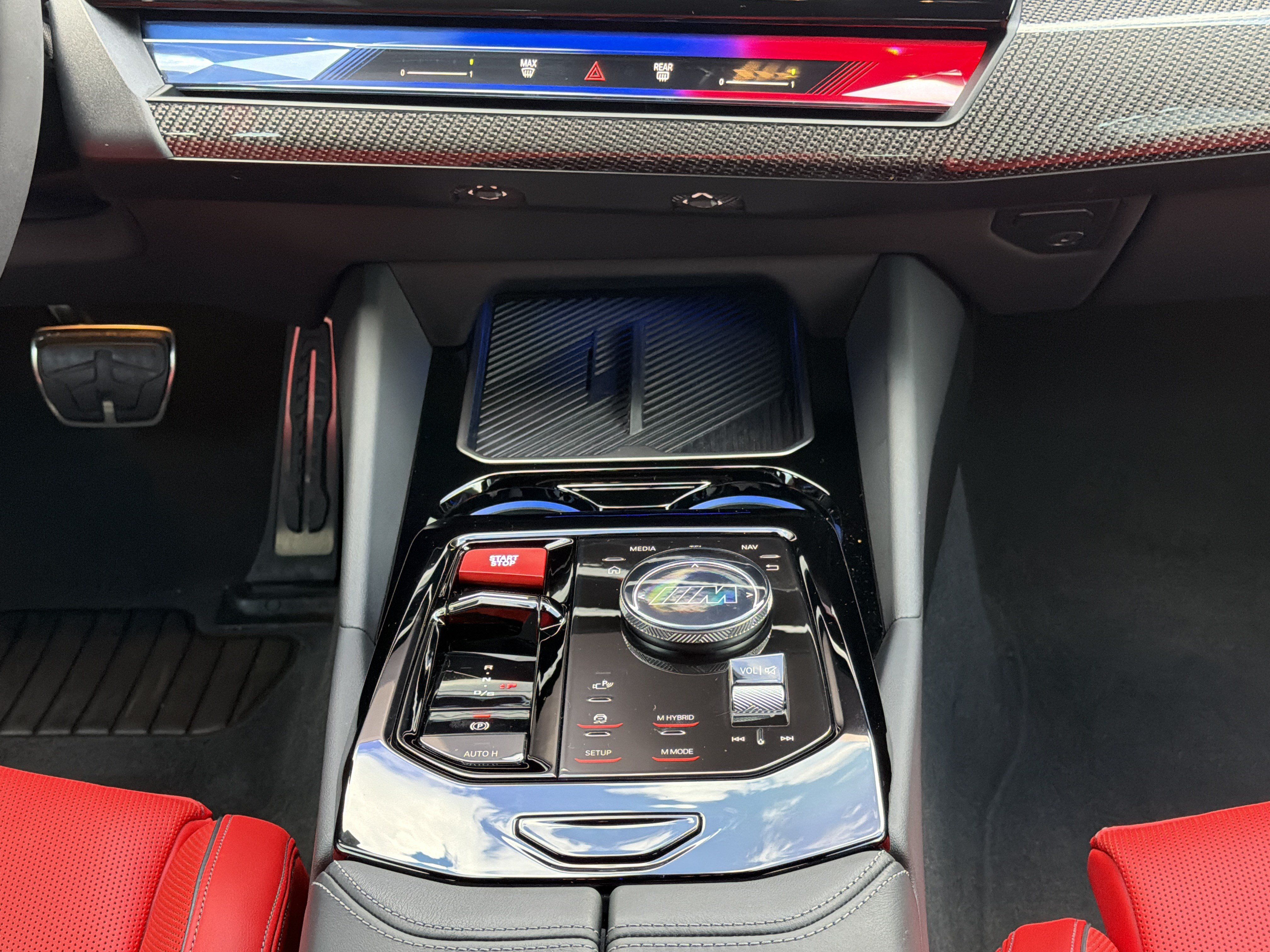 Certified 2026 BMW M5 w/ Executive Package AWD/4WD image 6