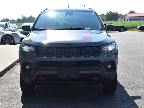 Used 2022 Jeep Compass Trailhawk w/ Sun and Sound Group AWD/4WD image 13