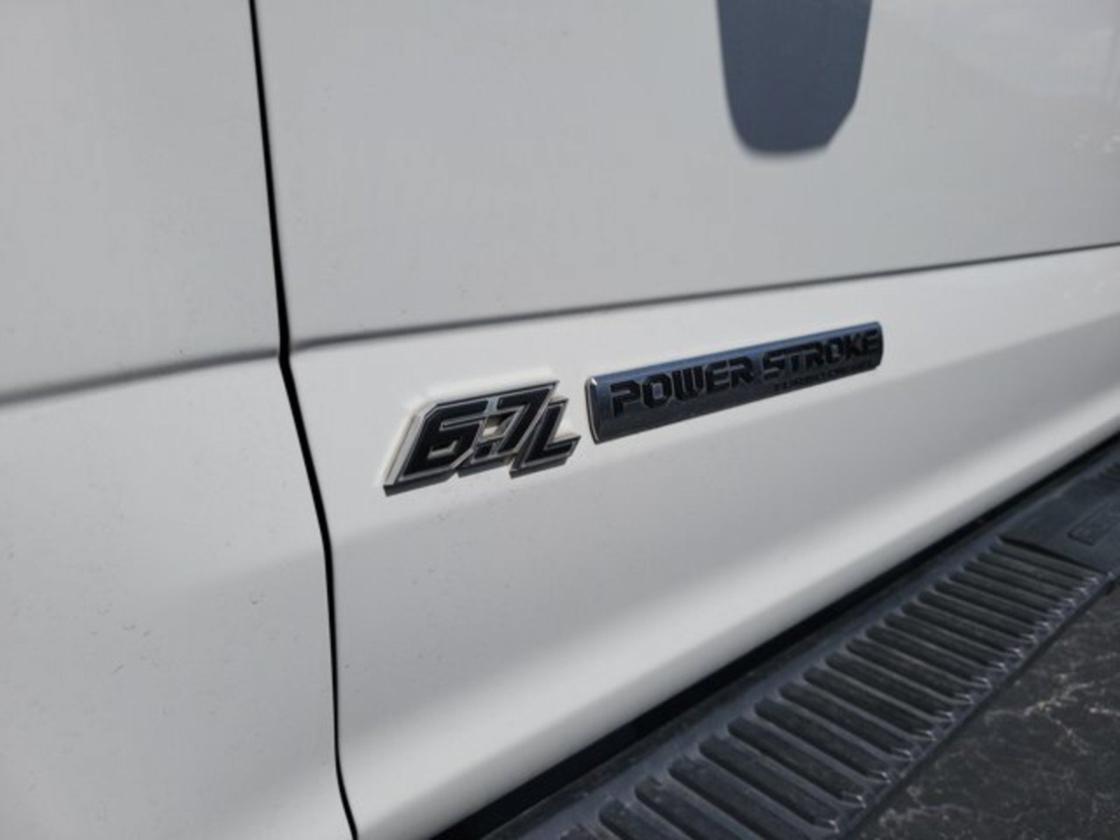 Used 2018 Ford F350 XLT AWD/4WD image 4