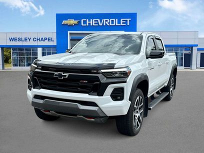 Used 2023 Chevrolet Colorado Z71 w/ Z71 Convenience Package 2