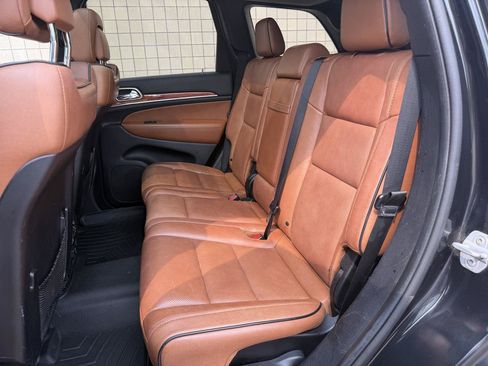 Used 2011 Jeep Grand Cherokee Overland AWD/4WD image 39