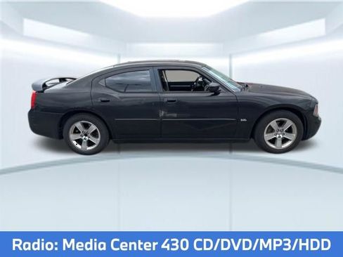 Used 2010 Dodge Charger SXT w/ Sun & Sound Group RWD image 5