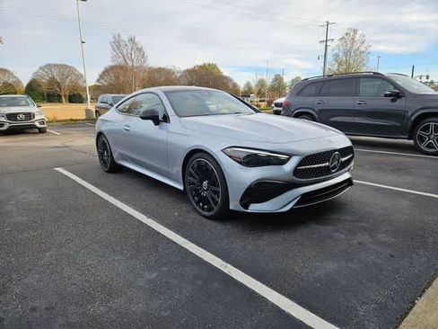 Used 2026 Mercedes-Benz CLE 300 4MATIC Coupe image 3