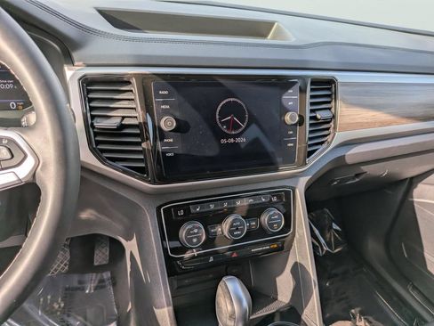 Used 2023 Volkswagen Atlas SEL AWD/4WD image 21