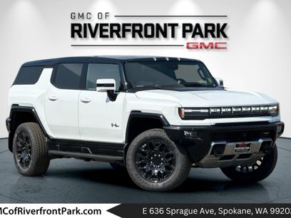New 2025 GMC Hummer EV 2X w/ LPO, Cargo Utility Package