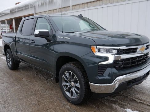 New 2026 Chevrolet Silverado 1500 LT image 2