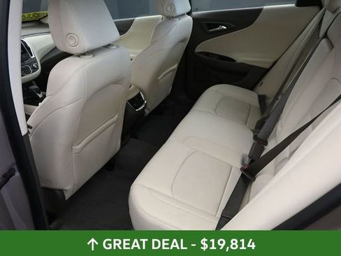 Used 2024 Chevrolet Malibu LT image 19