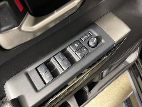 Certified 2025 Toyota Tundra Limited AWD/4WD image 16