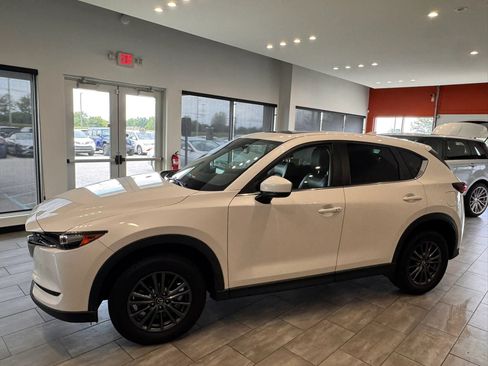 Used 2021 MAZDA CX-5 Touring w/ Touring Preferred SV Package AWD/4WD image 9