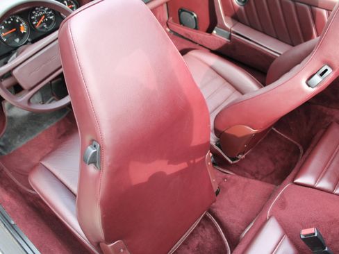 Used 1987 Porsche 911 Carrera image 29