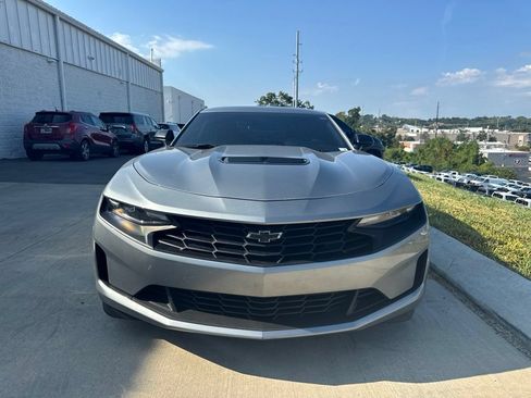 Used 2023 Chevrolet Camaro LT w/ Technology Package RWD image 3
