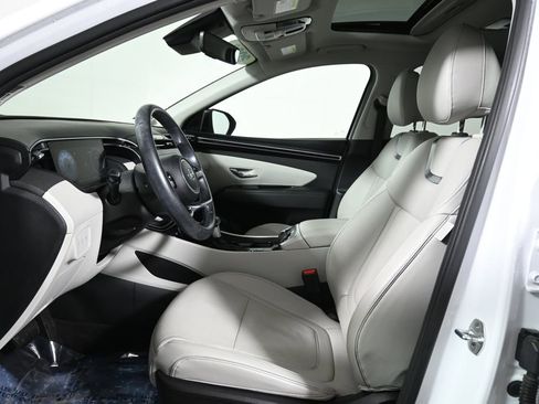 Used 2022 Hyundai Tucson SEL w/ Convenience + Premium Package image 3