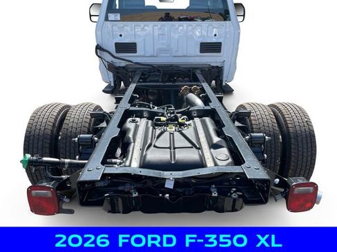New 2026 Ford F350 XL w/ XL Chrome Package image 5