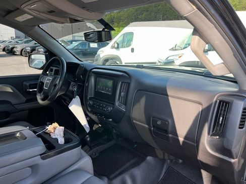 Used 2017 GMC Sierra 1500 4x4 Double Cab w/ Sierra Convenience Package image 10