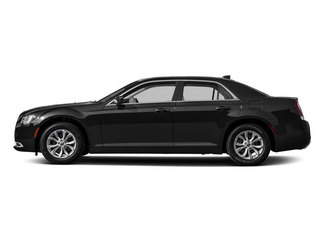 Used 2017 Chrysler 300 Limited w/ Value Package AWD/4WD image 6