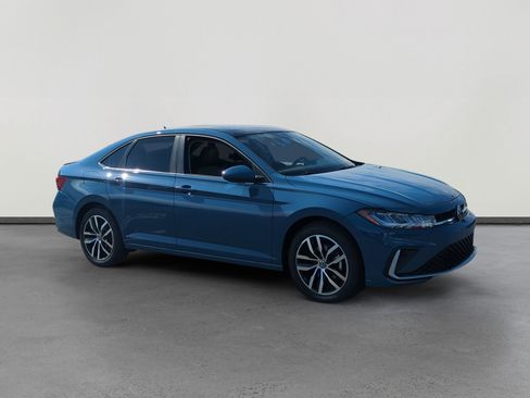 New 2026 Volkswagen Jetta SE image 7