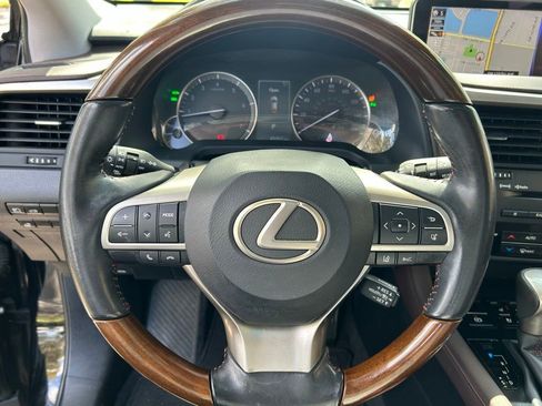 Used 2019 Lexus RX 350L FWD image 18