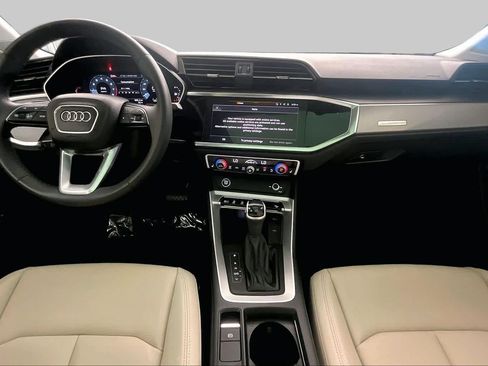 Used 2024 Audi Q3 2.0T Premium AWD/4WD image 16