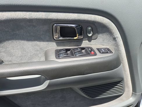 Used 2004 Honda Pilot EX image 5