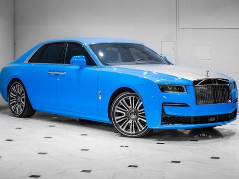 Used 2023 Rolls-Royce Ghost image 1