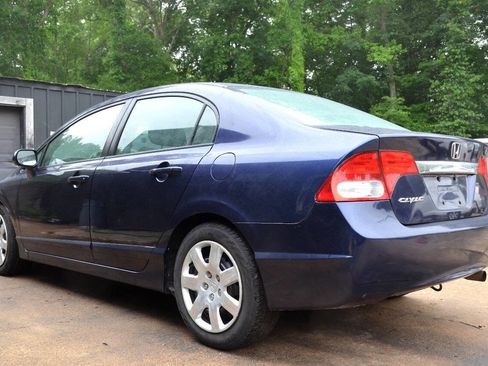 Used 2010 Honda Civic LX image 6