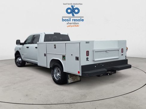 Used 2024 RAM 3500 SLT w/ Quick Order Package 2YG SLT image 5