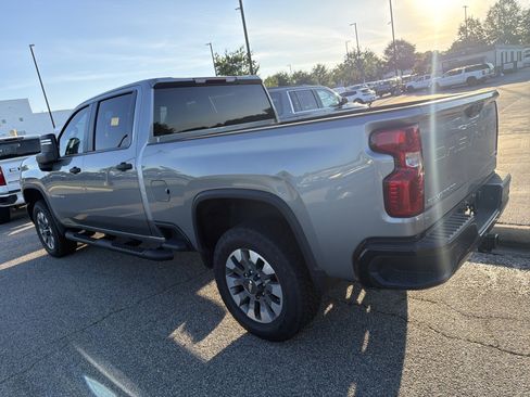 Certified 2025 Chevrolet Silverado 2500 Custom w/ Custom Value Package AWD/4WD image 9