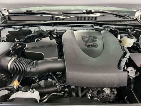 Used 2023 Toyota Tacoma SR5 image 36