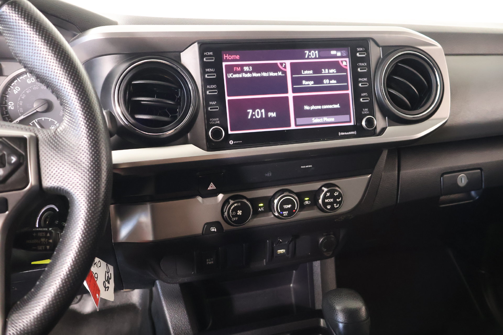 Used 2022 Toyota Tacoma SR5 w/ SR5 Appearance Package (SM) RWD image 5