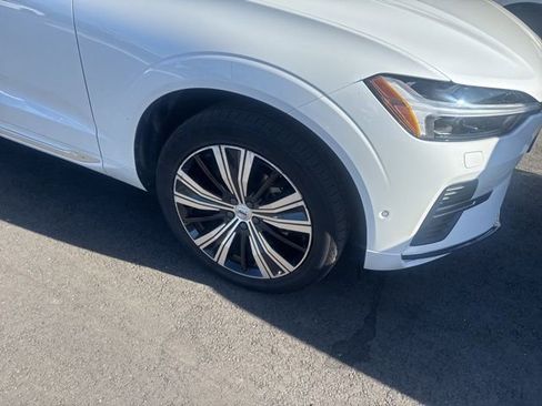 Used 2023 Volvo XC60 B5 Plus w/ Protection Package Premier image 5