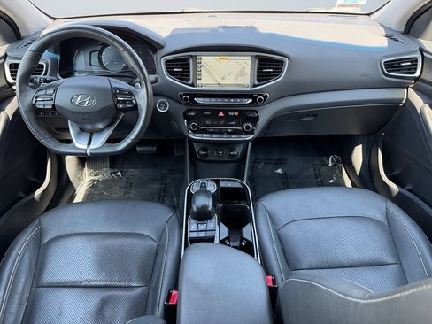 Used 2017 Hyundai Ioniq Limited w/ Limited Ultimate Package 02 FWD image 10