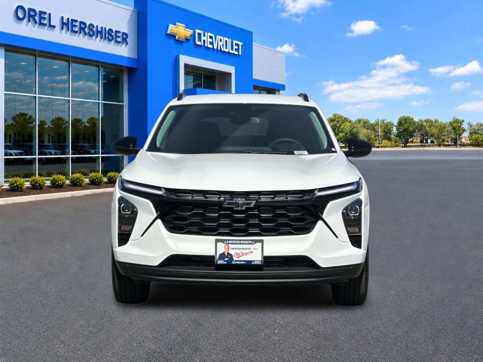 New 2026 Chevrolet Trax LT w/ Driver Confidence Package FWD image 9