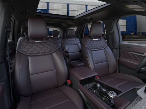 New 2026 Ford Explorer Platinum w/ LUX Leather Package AWD/4WD image 10