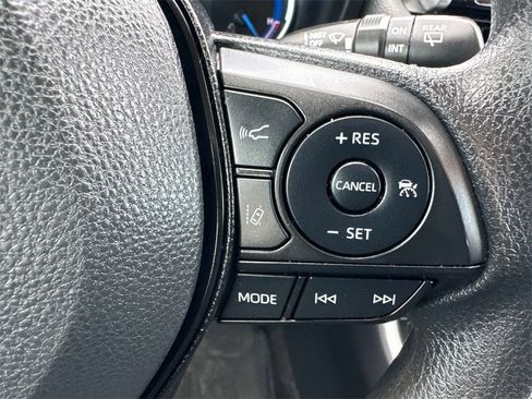 Used 2023 Toyota RAV4 AWD Hybrid image 26