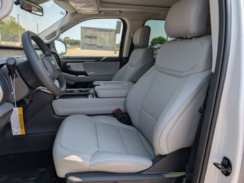 New 2025 Ford Expedition Max Active image 48