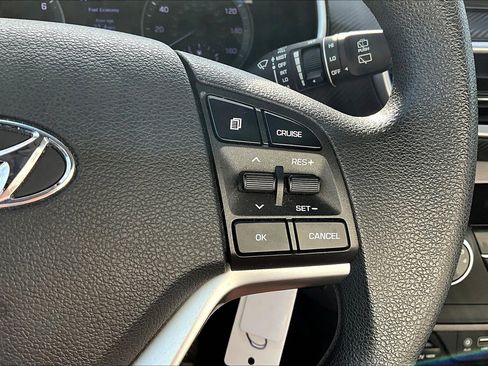 Used 2019 Hyundai Tucson SE w/ Cargo Package AWD/4WD image 23
