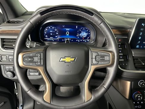 Used 2024 Chevrolet Tahoe High Country w/ Advanced Technology Package AWD/4WD image 12