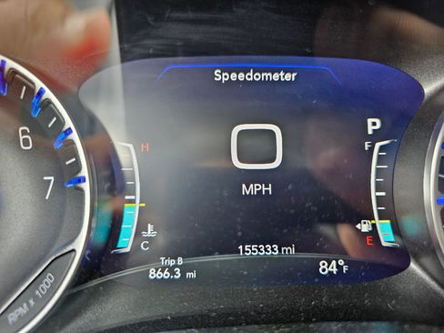 Used 2017 Chrysler Pacifica Touring-L Plus FWD image 12
