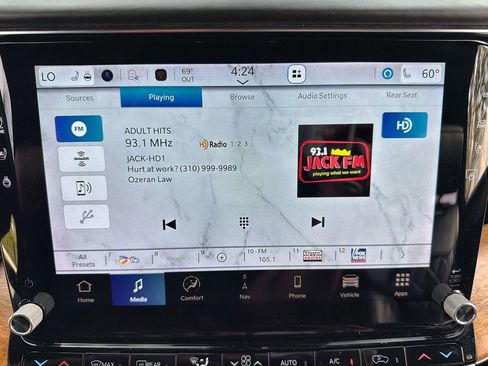 Used 2022 Jeep Grand Wagoneer Series III w/ Rear Seat Video Group 1 AWD/4WD image 12