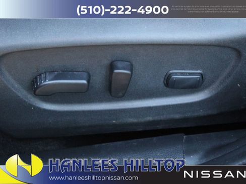 Used 2022 Nissan Rogue Sport SV image 13