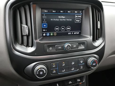 Used 2020 GMC Canyon 2WD Crew Cab w/ Convenience Package image 9