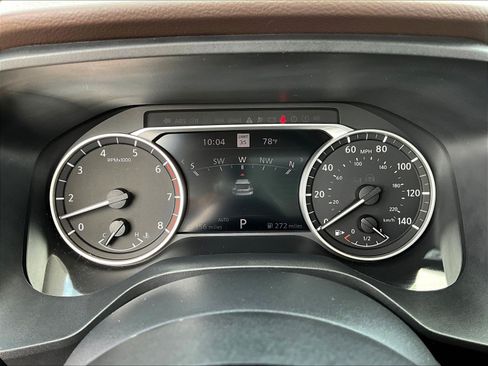 Used 2021 Nissan Rogue SL w/ Premium Package AWD/4WD image 13