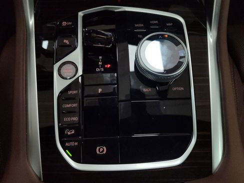 New 2026 BMW X6 M60i image 13