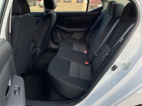 Used 2024 Nissan Sentra SV image 14