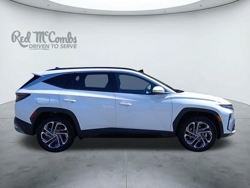 Certified 2025 Hyundai Tucson Limited image 6