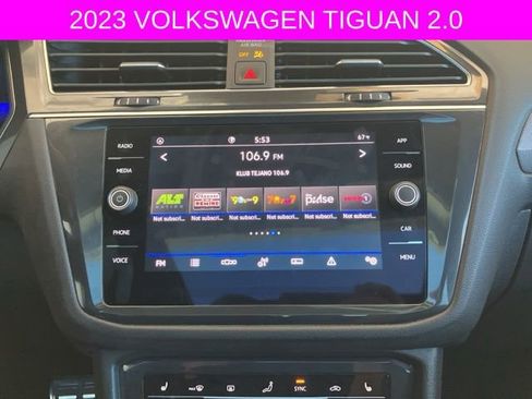 Used 2023 Volkswagen Tiguan SE R-Line image 28