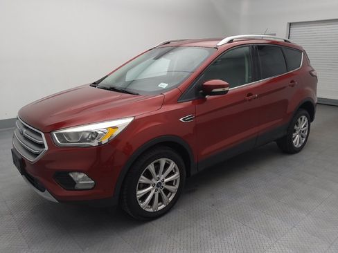Used 2017 Ford Escape Titanium AWD/4WD image 2
