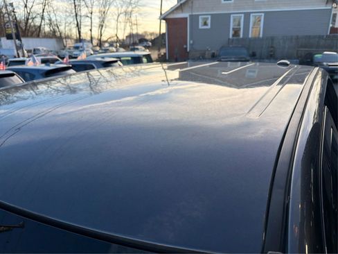 Used 2017 RAM 1500 Express w/ Express Value Package image 9