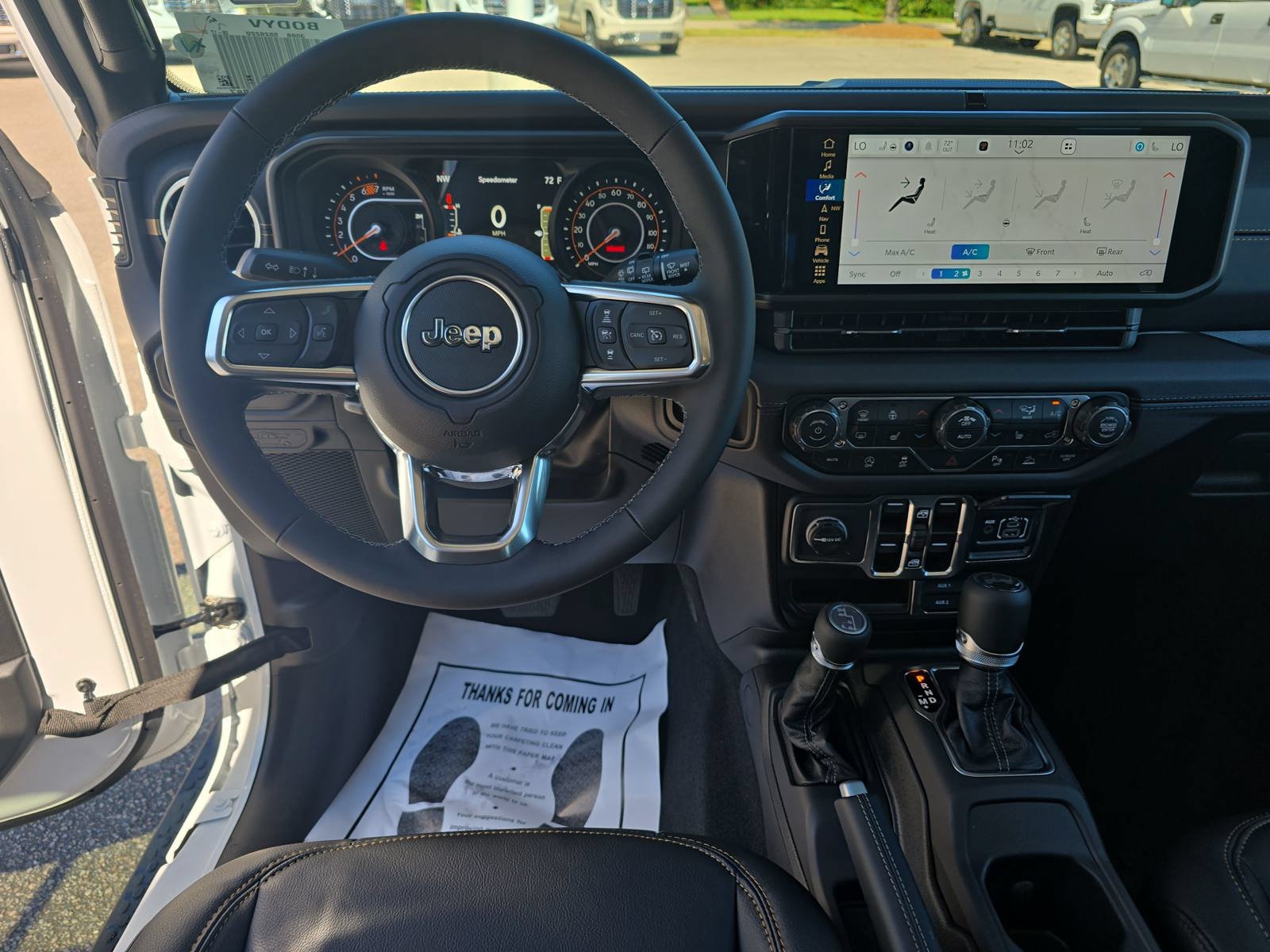 New 2026 Jeep Wrangler Unlimited Sahara AWD/4WD image 16